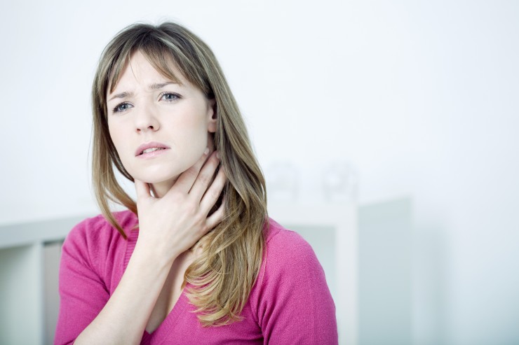 Schmerzen im Hals  was tun?  Erkältungssymptom Halsschmerz nachhaltig lindern